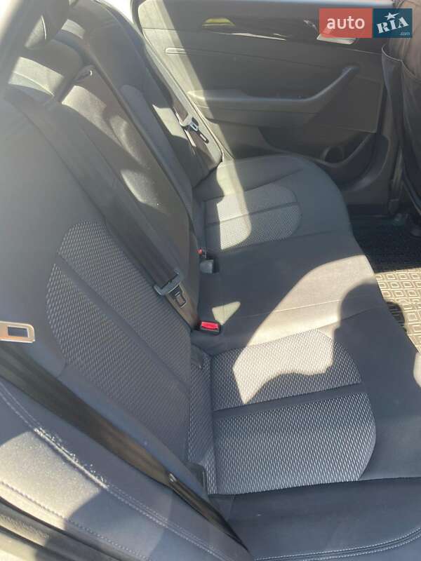 Седан Hyundai Sonata 2016 в Киеве фото 4 Седан Hyundai Sonata 2016 в Киеве