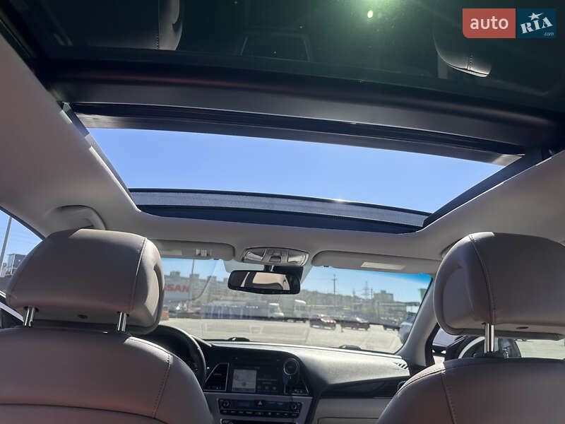 Седан Hyundai Sonata 2016 в Одесі