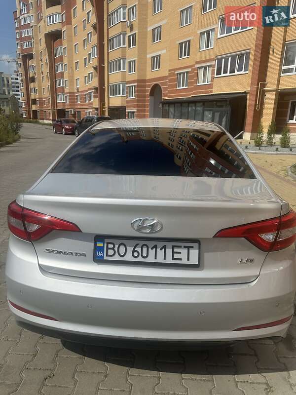 Седан Hyundai Sonata 2015 в Тернополі