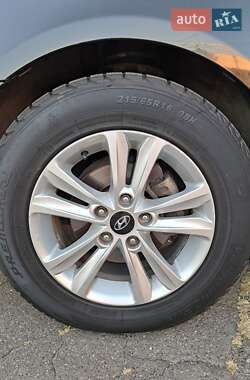 Седан Hyundai Sonata 2010 в 
