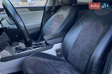 Седан Hyundai Sonata 2015 в 