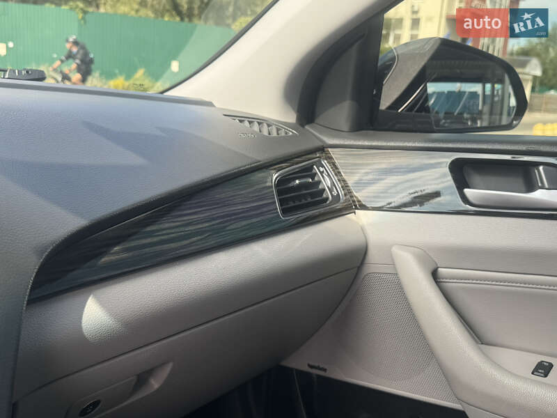 Седан Hyundai Sonata 2015 в Києві