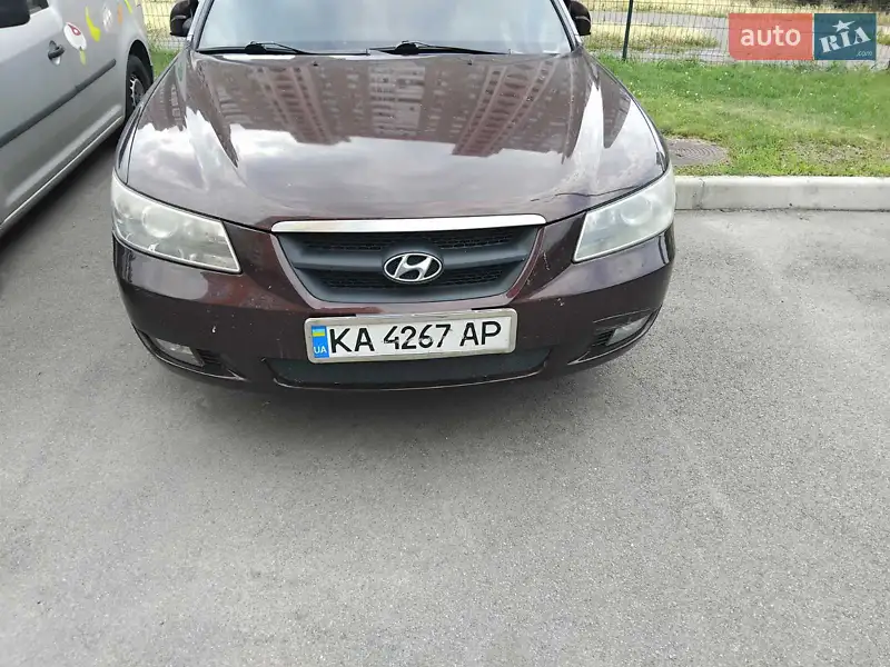 Hyundai Sonata
