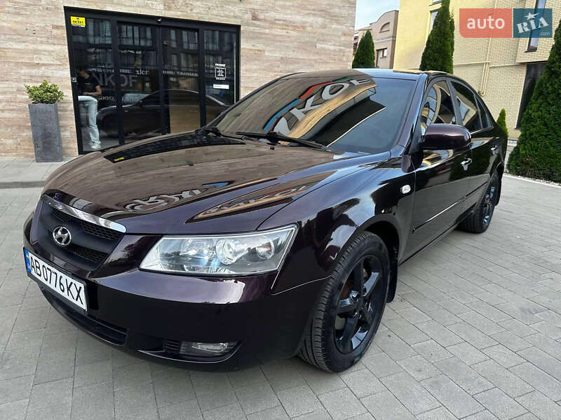 Седан Hyundai Sonata 2007 в Ужгороде