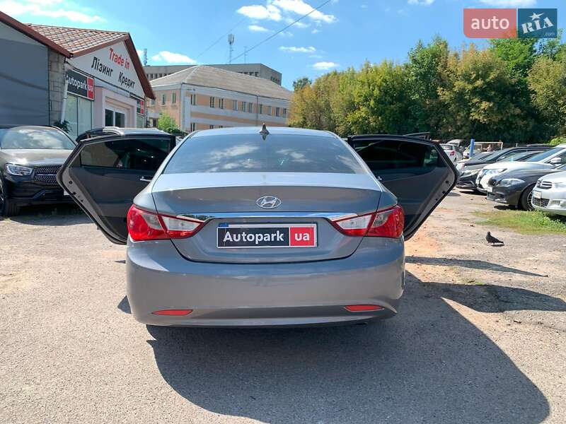Седан Hyundai Sonata 2011 в Виннице