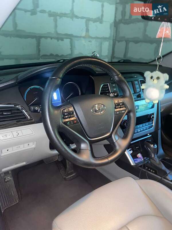 Седан Hyundai Sonata 2016 в Києві фото 14 Седан Hyundai Sonata 2016 в Києві