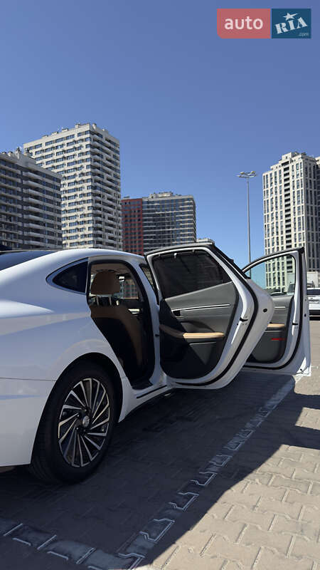 Седан Hyundai Sonata 2020 в Киеве фото 25 Седан Hyundai Sonata 2020 в Киеве