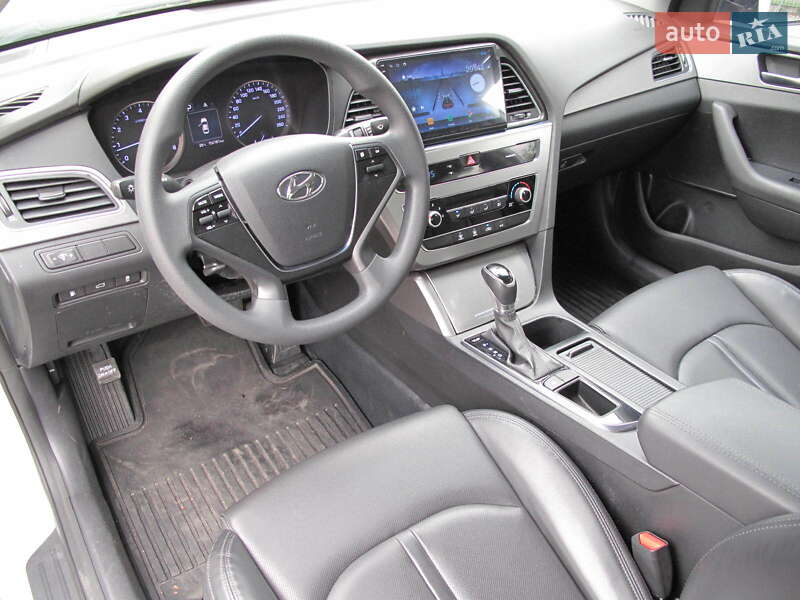 Седан Hyundai Sonata 2017 в Киеве