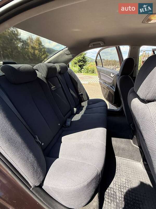 Седан Hyundai Sonata 2007 в Вижниці