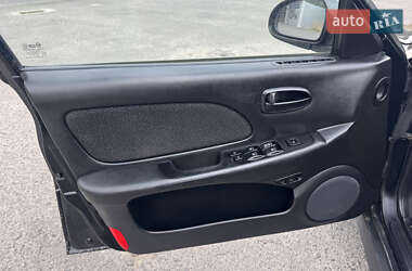 Седан Hyundai Sonata 2004 в 
