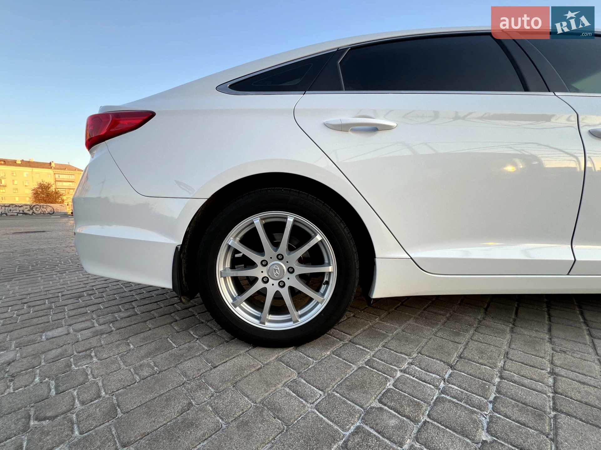 2014 Hyundai Sonata - мініатюра 19