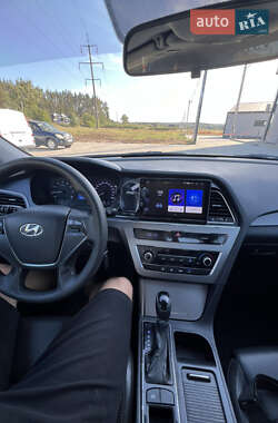 Седан Hyundai Sonata 2015 в 