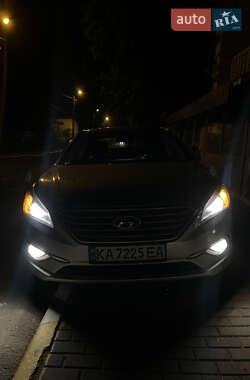 Седан Hyundai Sonata 2015 в 