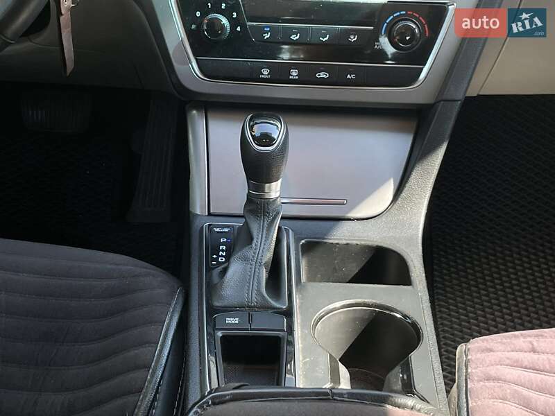 Седан Hyundai Sonata 2016 в Днепре фото 17 Седан Hyundai Sonata 2016 в Днепре