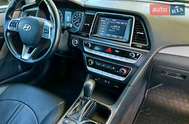 Седан Hyundai Sonata 2017 в 