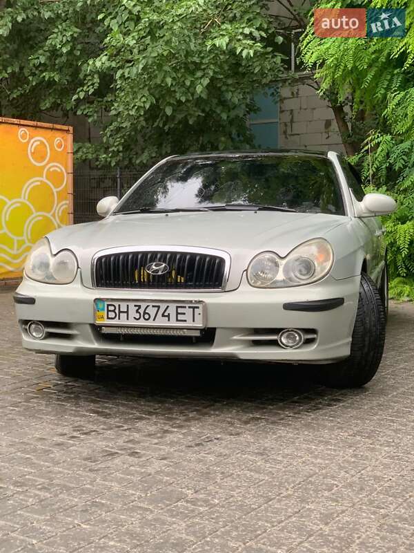 Седан Hyundai Sonata 2003 в 