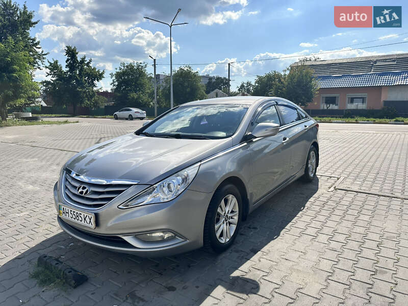 Седан Hyundai Sonata 2011 в Ирпене