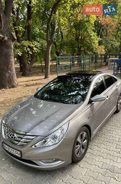 Hyundai Sonata 2011