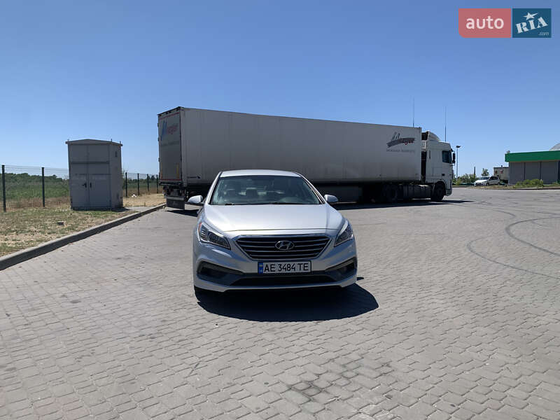Седан Hyundai Sonata 2014 в Новомосковську