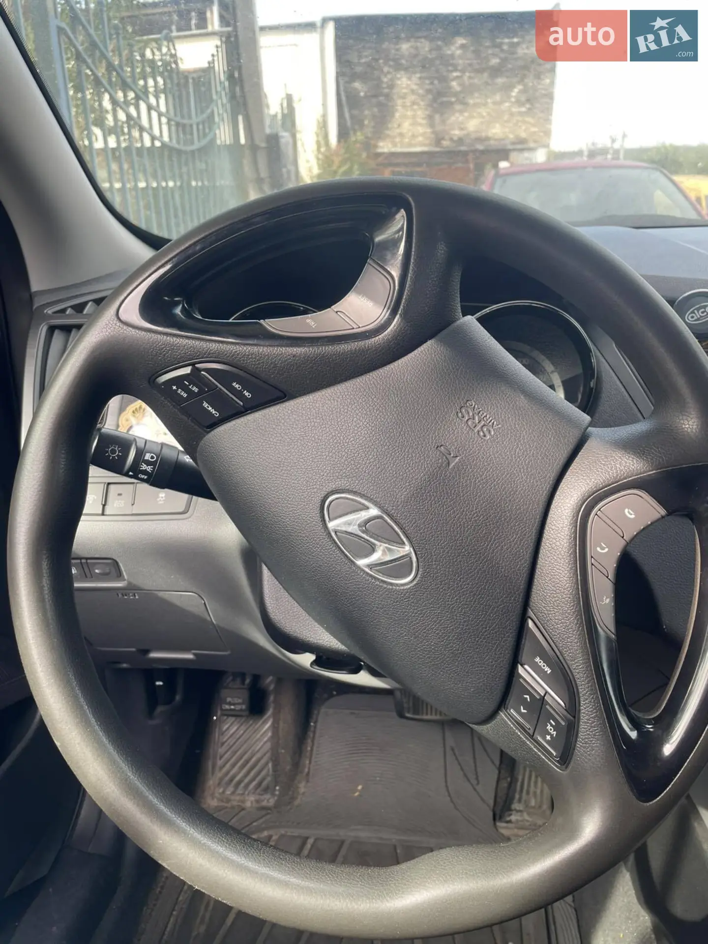 2012 Hyundai Sonata - мініатюра 17