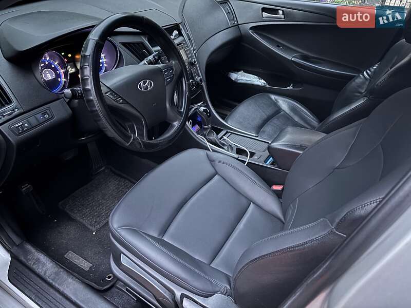 Седан Hyundai Sonata 2014 в Києві