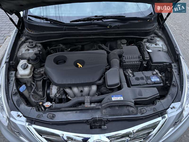 Седан Hyundai Sonata 2014 в Києві
