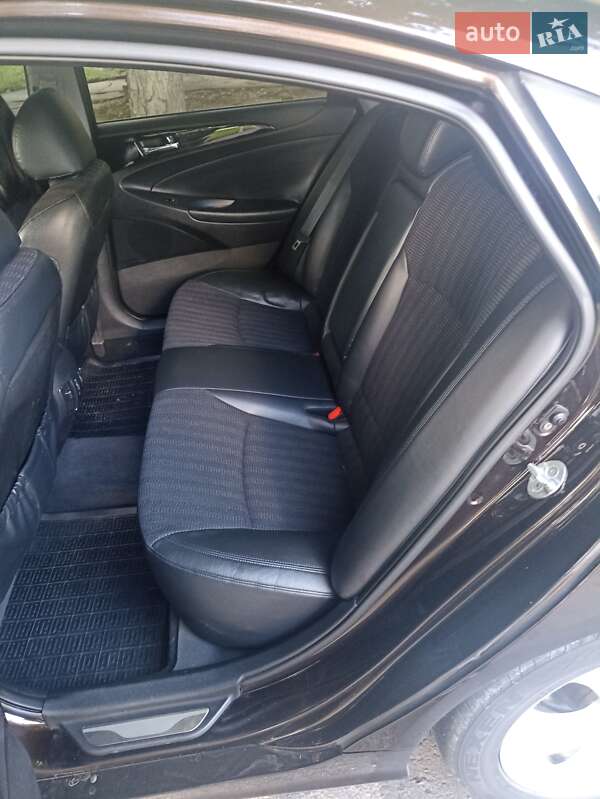 Седан Hyundai Sonata 2010 в Хмельницькому