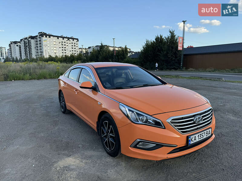 Седан Hyundai Sonata 2016 в Святопетровское