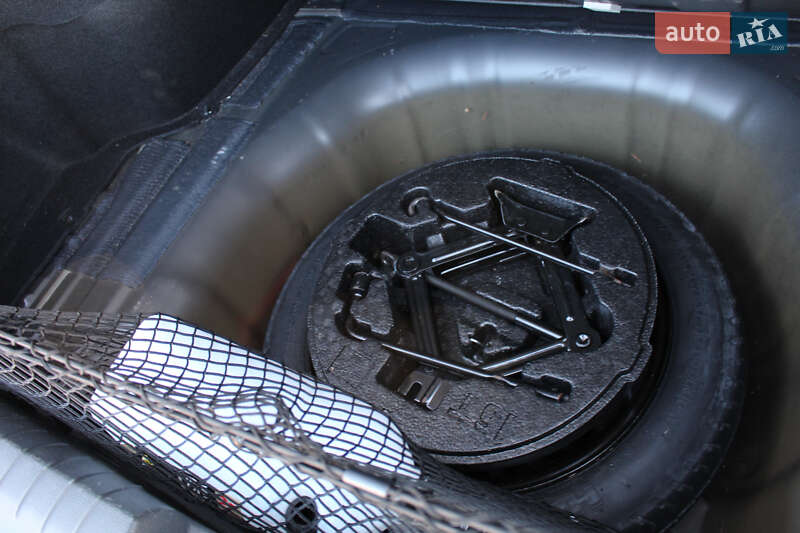 Седан Hyundai Sonata 2016 в Киеве