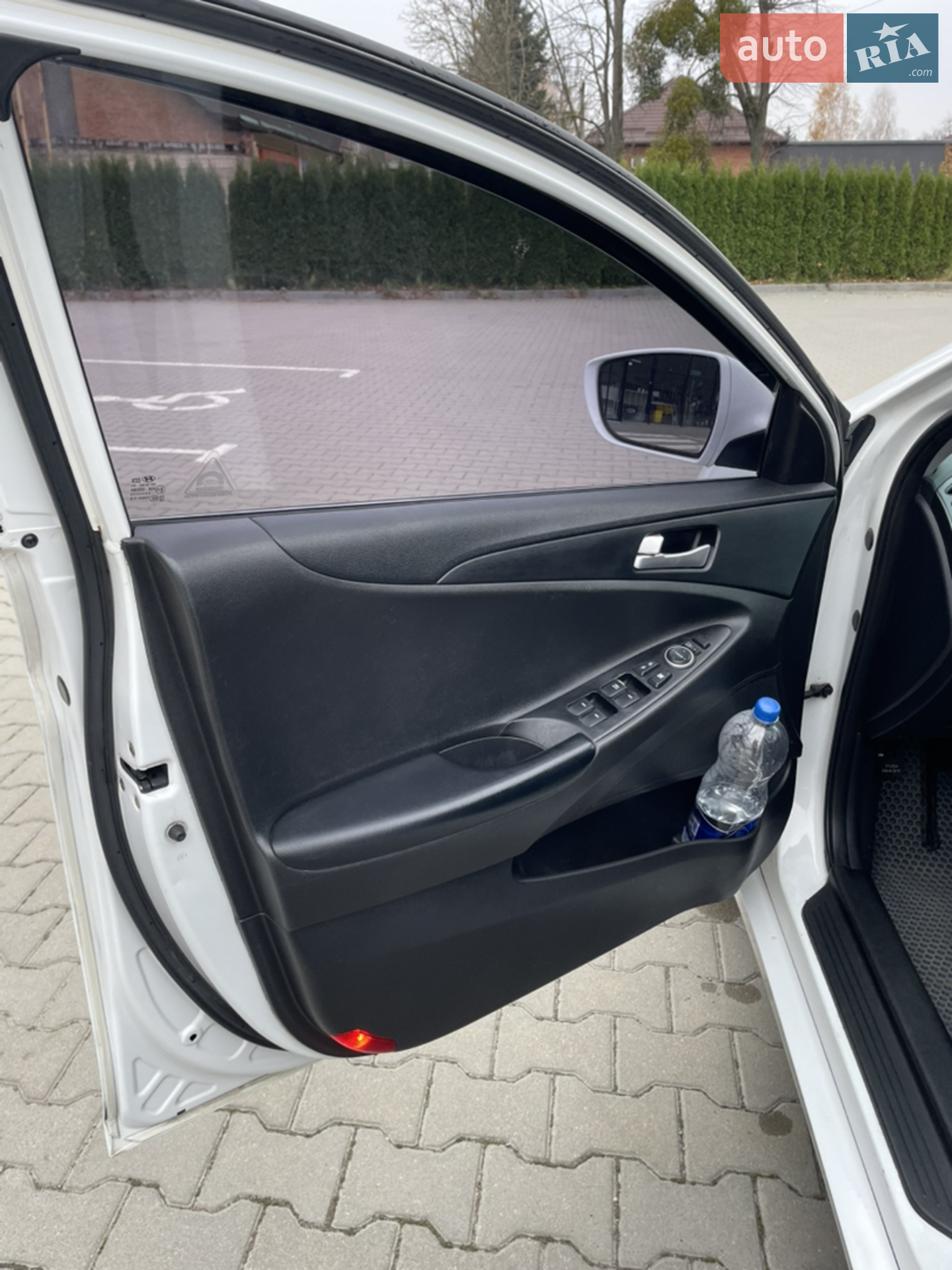 2015 Hyundai Sonata - мініатюра 16