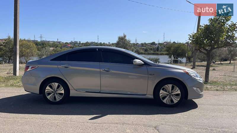 Седан Hyundai Sonata 2013 в Одессе