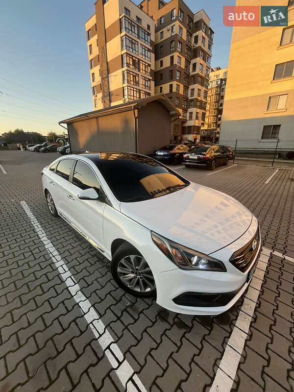 Седан Hyundai Sonata 2014 в Ивано-Франковске