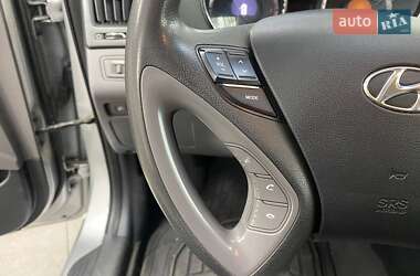 Седан Hyundai Sonata 2013 в 