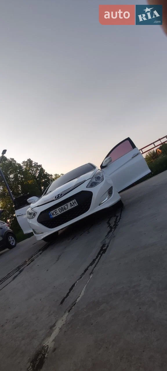2013 Hyundai Sonata - мініатюра 13