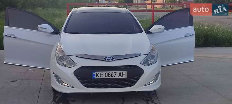 Седан Hyundai Sonata 2013 в Днепре