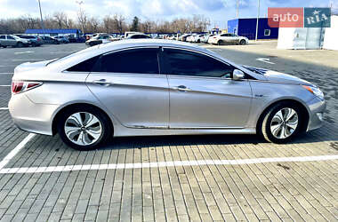 Седан Hyundai Sonata 2013 в 