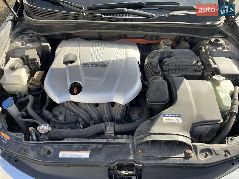 Седан Hyundai Sonata 2013 в Николаеве