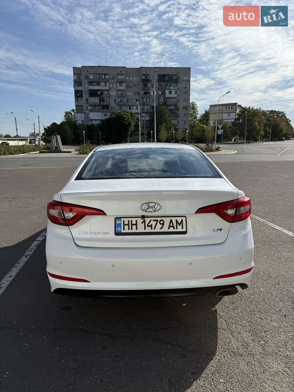 Седан Hyundai Sonata 2016 в Измаиле