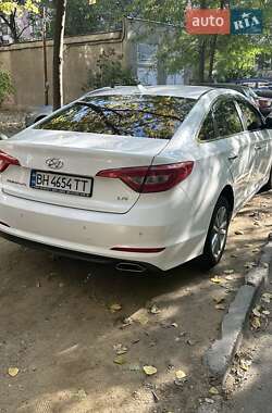Седан Hyundai Sonata 2015 в 