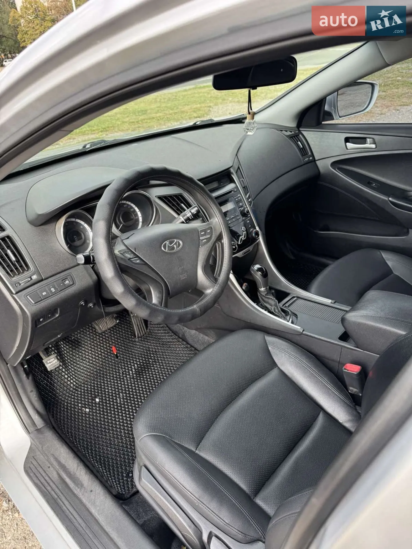 2012 Hyundai Sonata - мініатюра 14