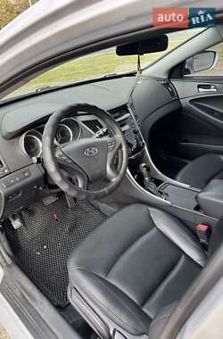 Седан Hyundai Sonata 2012 в 