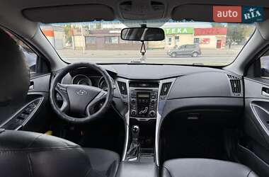 Седан Hyundai Sonata 2012 в 