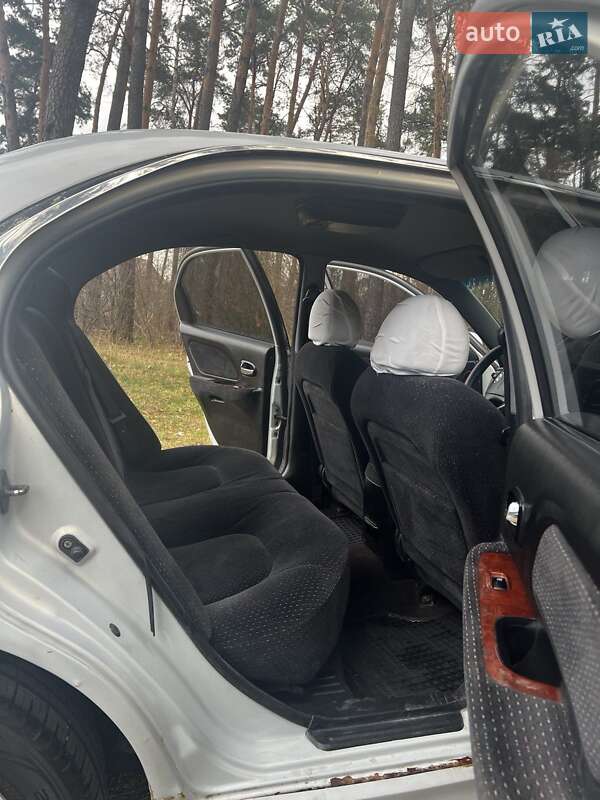 Седан Hyundai Sonata 2002 в Житомире фото 5 Седан Hyundai Sonata 2002 в Житомире