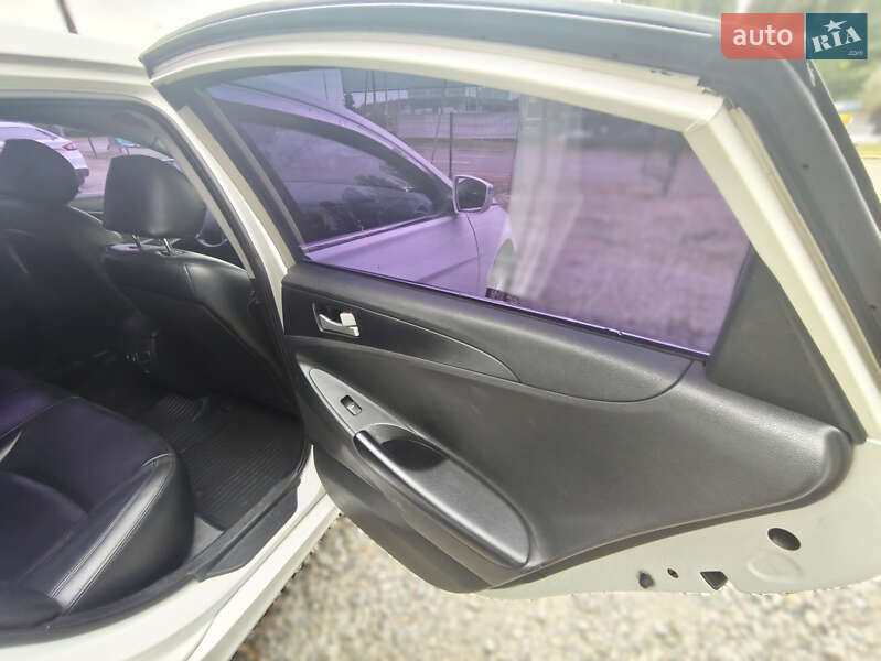 Седан Hyundai Sonata 2016 в Києві фото 20 Седан Hyundai Sonata 2016 в Києві
