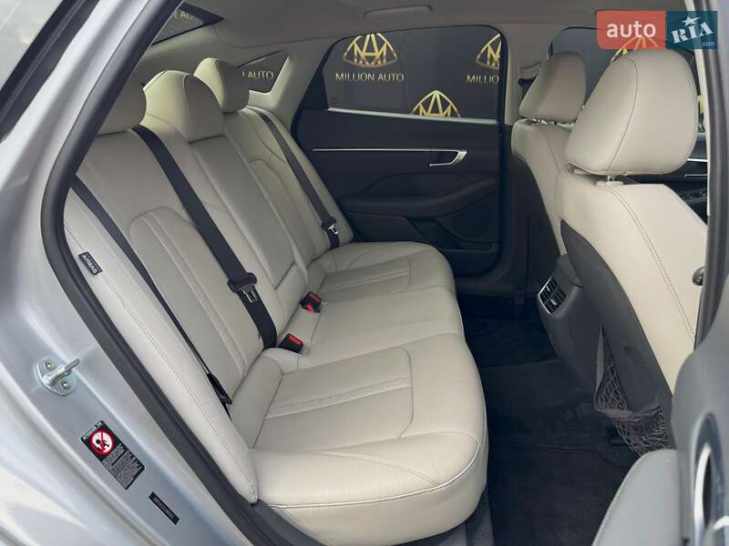 Седан Hyundai Sonata 2020 в Киеве
