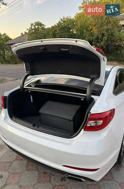 Седан Hyundai Sonata 2015 в 