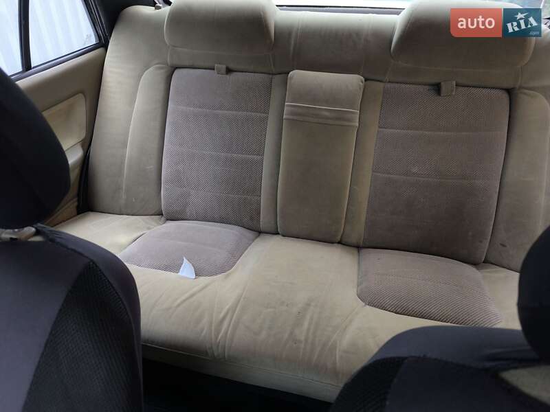 Седан Hyundai Sonata 1992 в Стрию