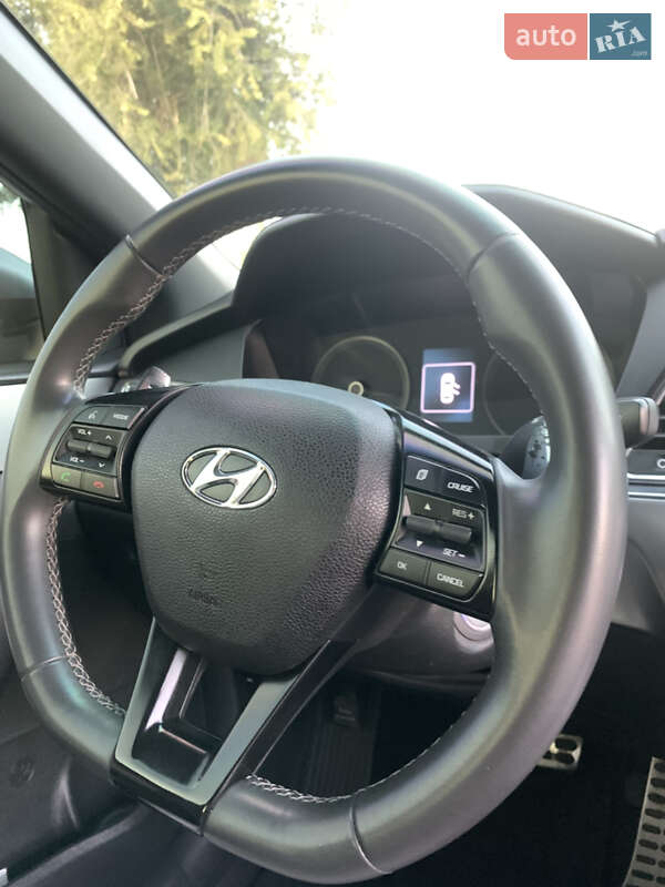 Седан Hyundai Sonata 2017 в Кривом Роге фото 24 Седан Hyundai Sonata 2017 в Кривом Роге