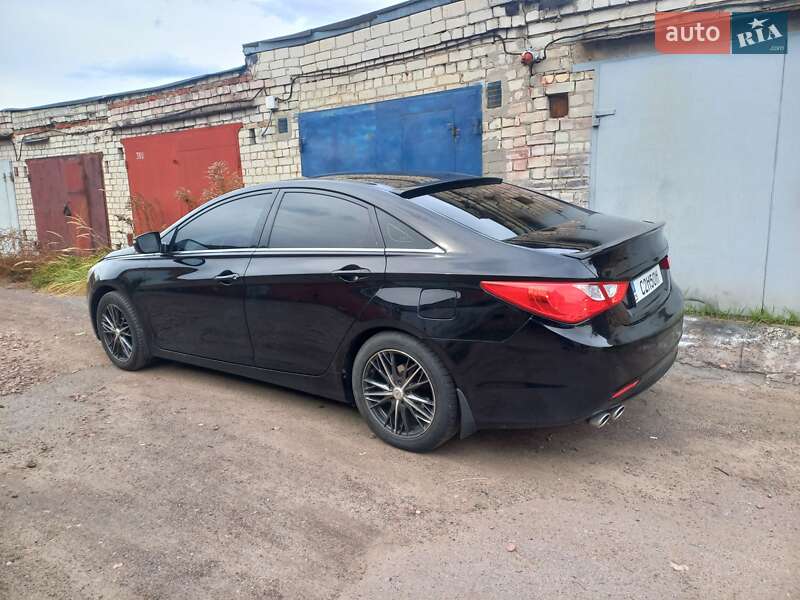 Седан Hyundai Sonata 2012 в 