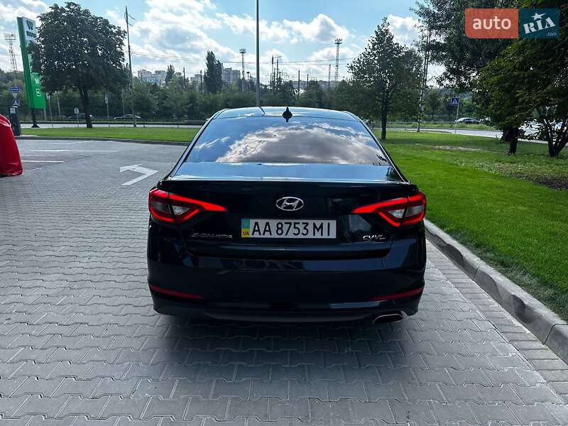 Седан Hyundai Sonata 2015 в Киеве